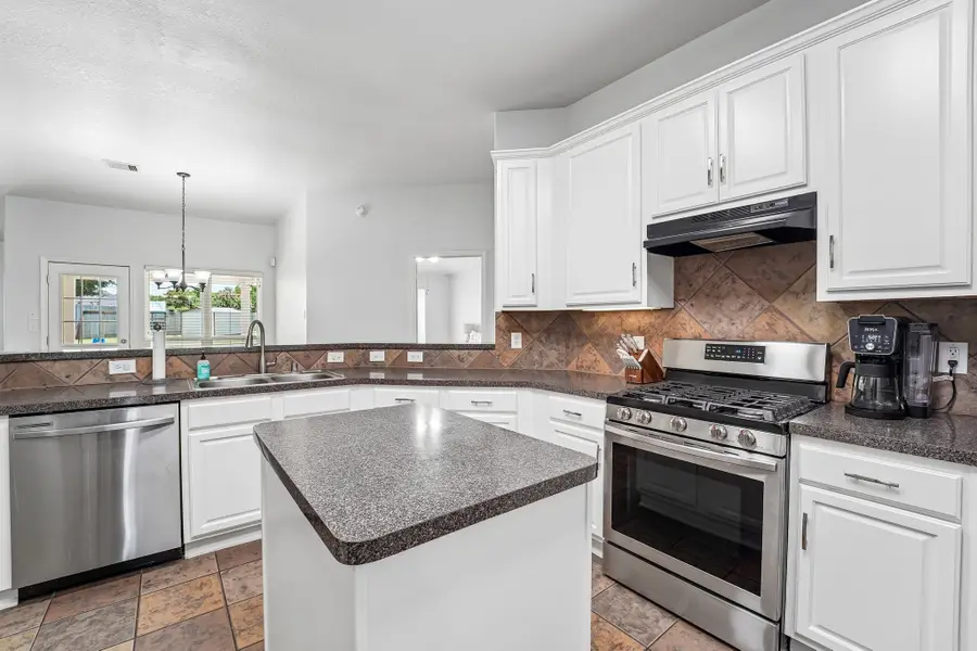 9806 Lynette Falls Drive, Houston, TX 77095 - #3