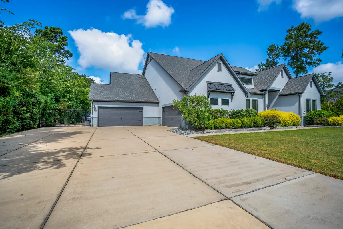 30943 Spring Lake Blvd, Tomball, TX 77375 - #1