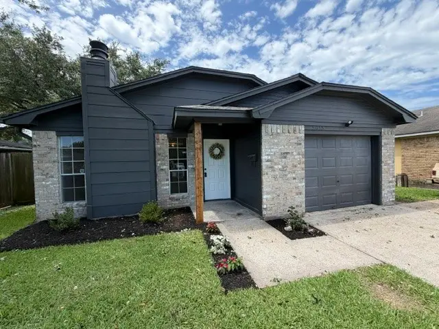 2613 7th Avenue N, Texas City, TX 77590 - #1
