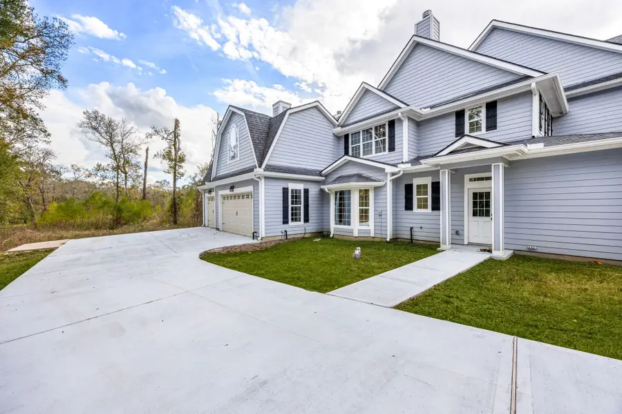 14882 Gingham Rd, Montgomery, TX 77356 - Image #2