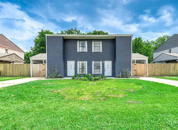 4618 & 4620 W Orange Street, Pearland, TX 77581