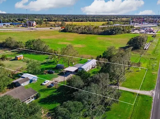 14759 Fm 1663 Road N, Winnie, TX 77665 - Image #2