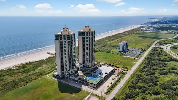 801 E Beach Drive #TW2008, Galveston, TX 77550
