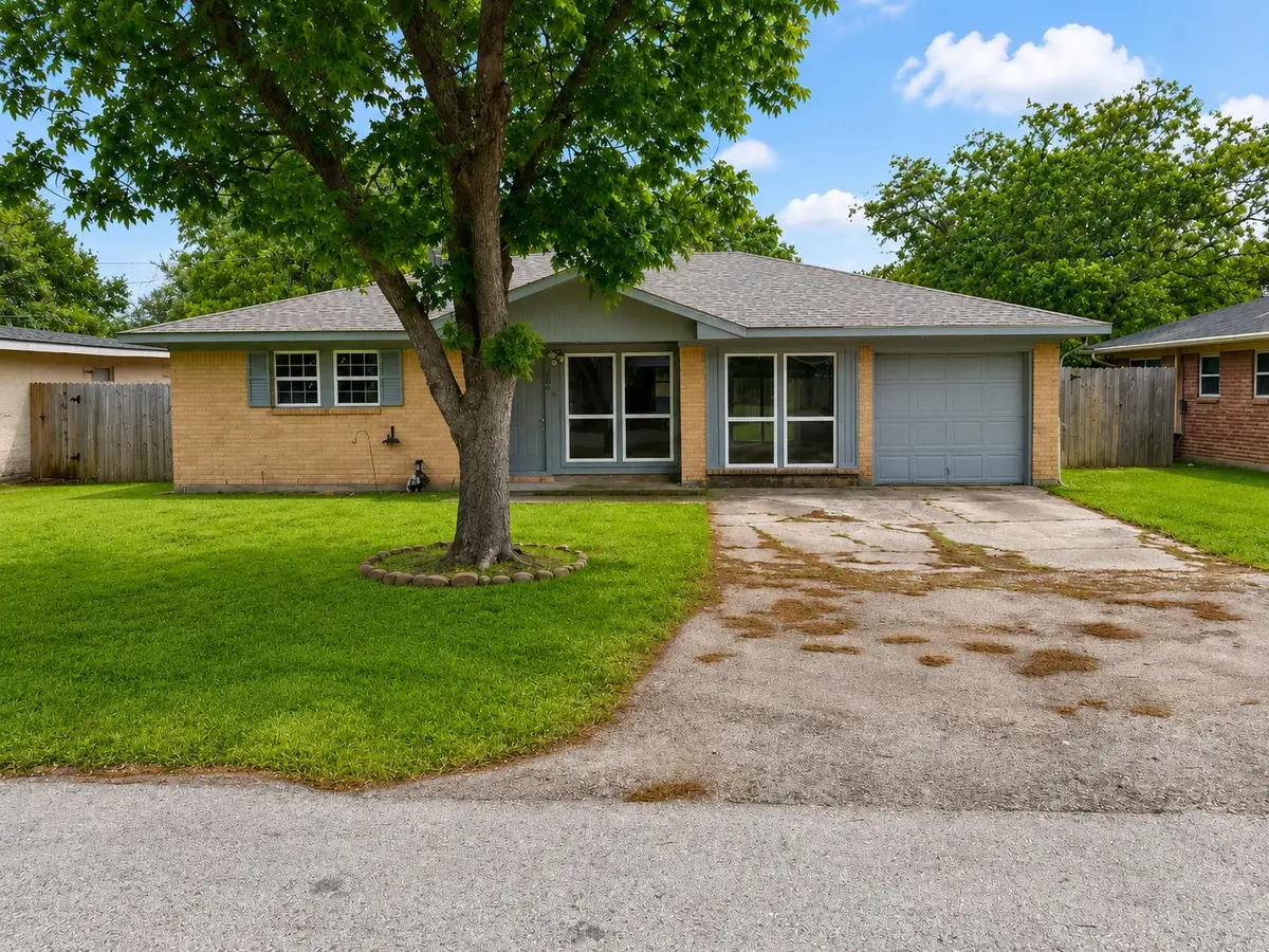 505 Moody Avenue, League City, TX 77573 - #1