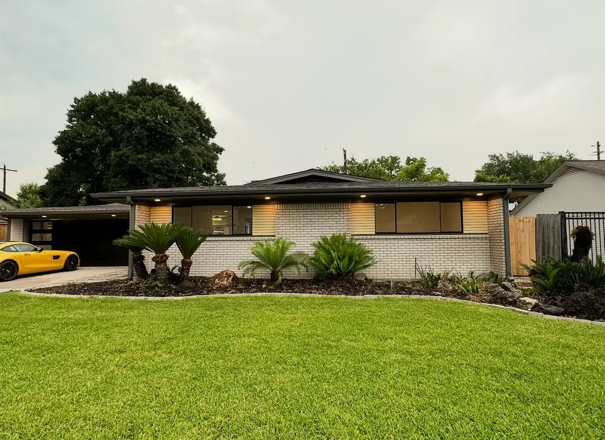 5450 Ariel Street, Houston, TX 77096 - #1