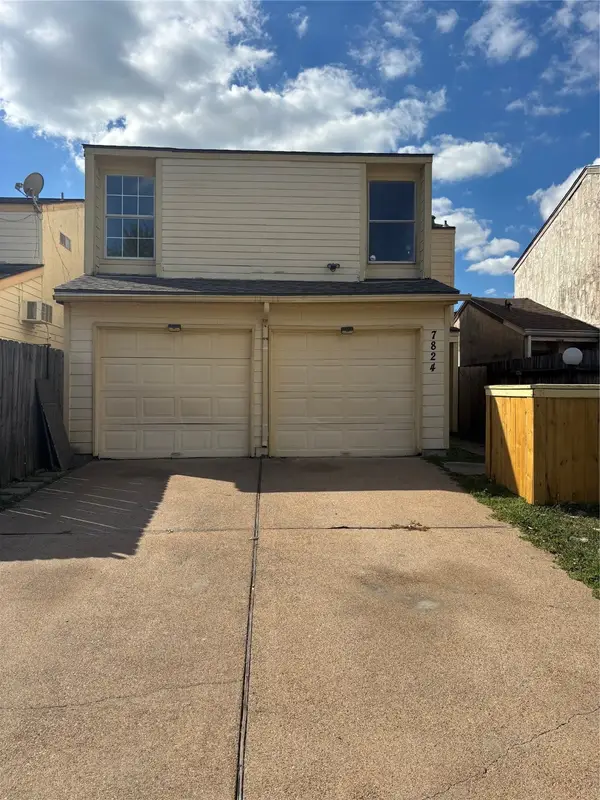 7824 Windward Passage Street, Houston, TX 77072