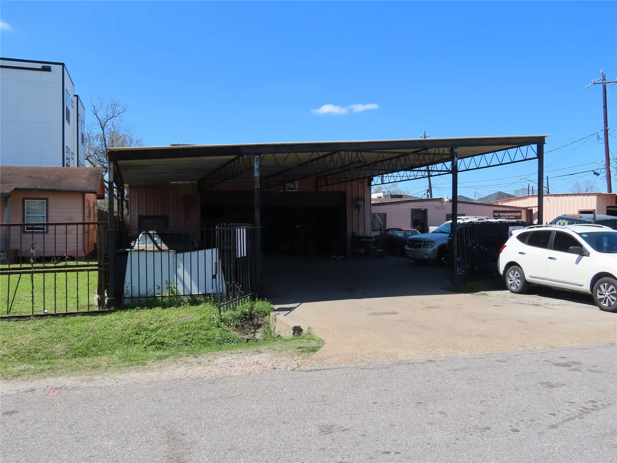 4230 Sterling Street, Houston, TX 77051 - #1