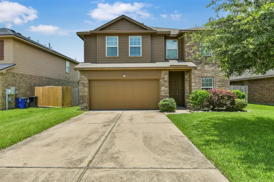 3102 Cambridge Meadows Ln, Dickinson, TX 77539 - #2