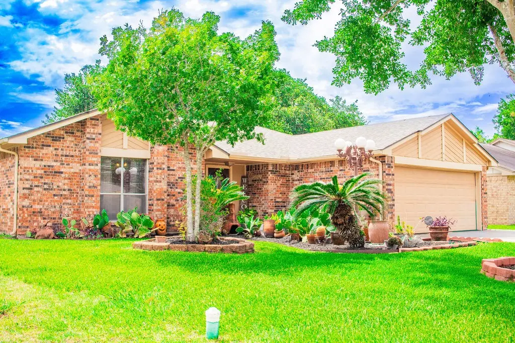 707 Landing Boulevard, League City, TX 77573 - #1
