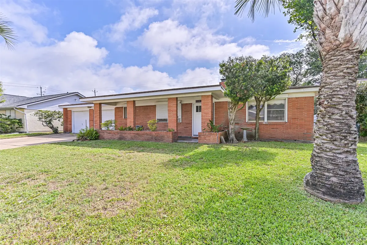 2920 Heron Drive, Galveston, TX 77551 - #1