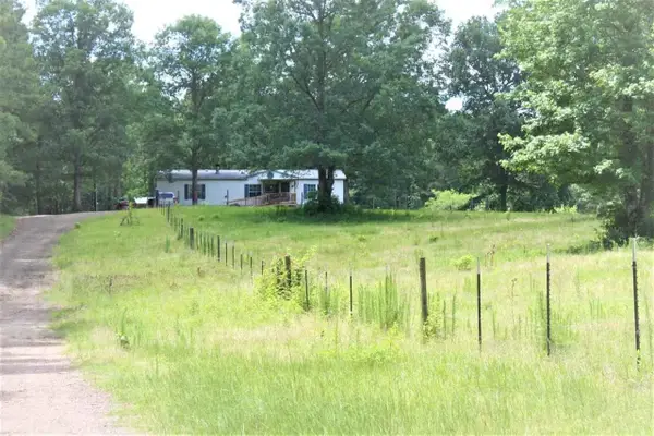 3095 County Road 1087, Wiergate, TX 75977