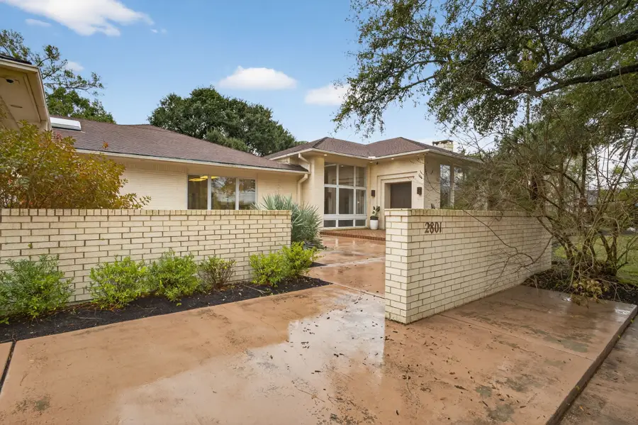 2801 Merriman Street, Port Neches, TX 77651 - #3