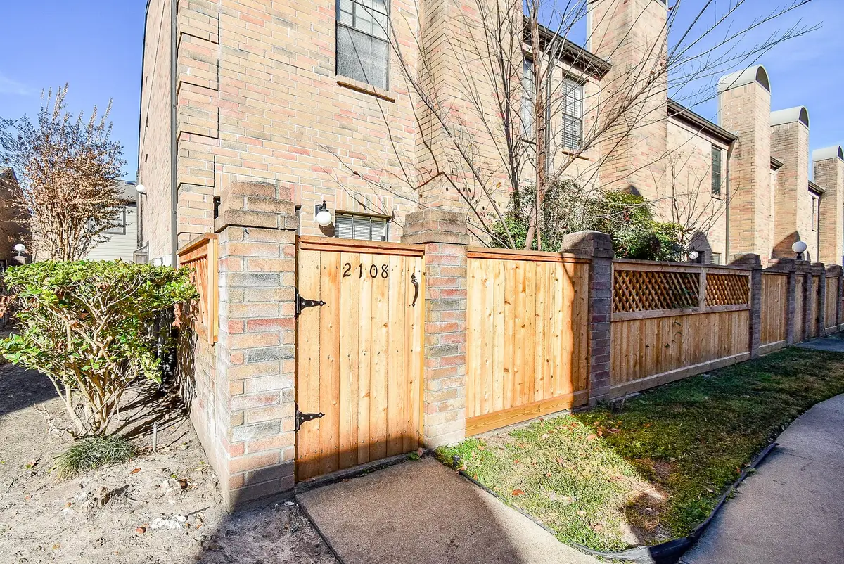 9800 Pagewood Lane #2108, Houston, TX 77042 - #1