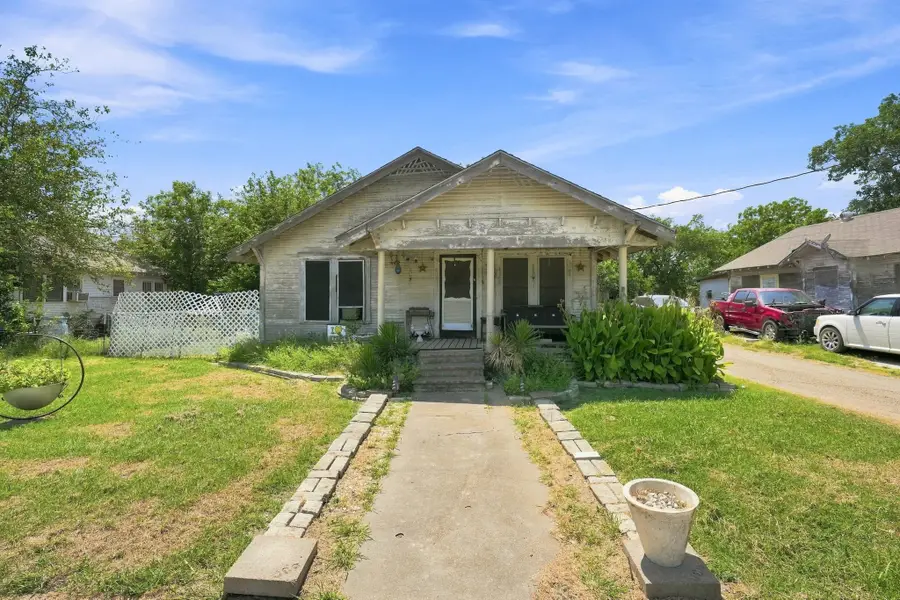 403 N Hill Street, Itasca, TX 76055 - #2