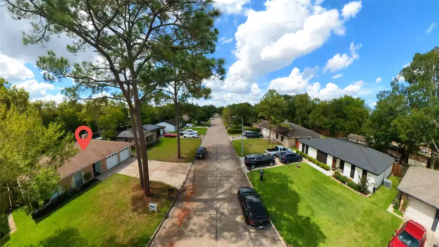 17014 Forest Bend Avenue, Friendswood, TX 77546 - #2