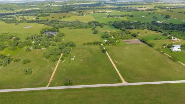 0 County Road 182, Hallettsville, TX 77964