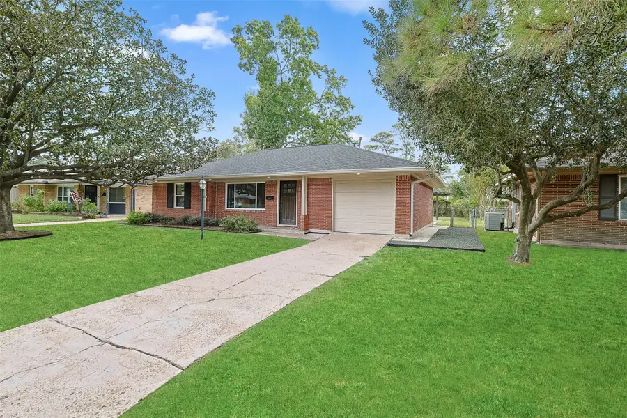 2015 Woodcrest Drive, Houston, TX 77018 - Image #2