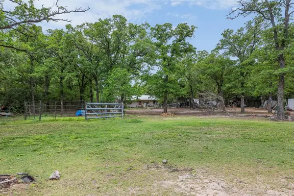 604 Hilton Road, Bryan, TX 77807