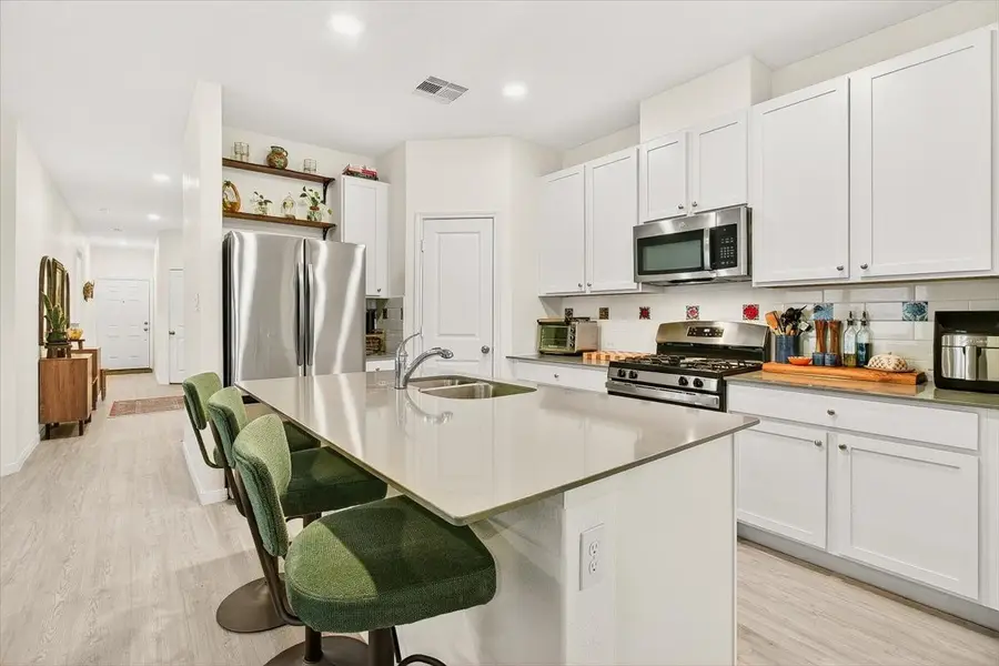 2657 Highgarden Street, Corpus Christi, TX 78415 - Image #3