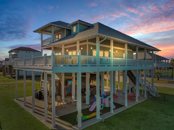 2640 Breaker Drive, Port Bolivar, TX 77650