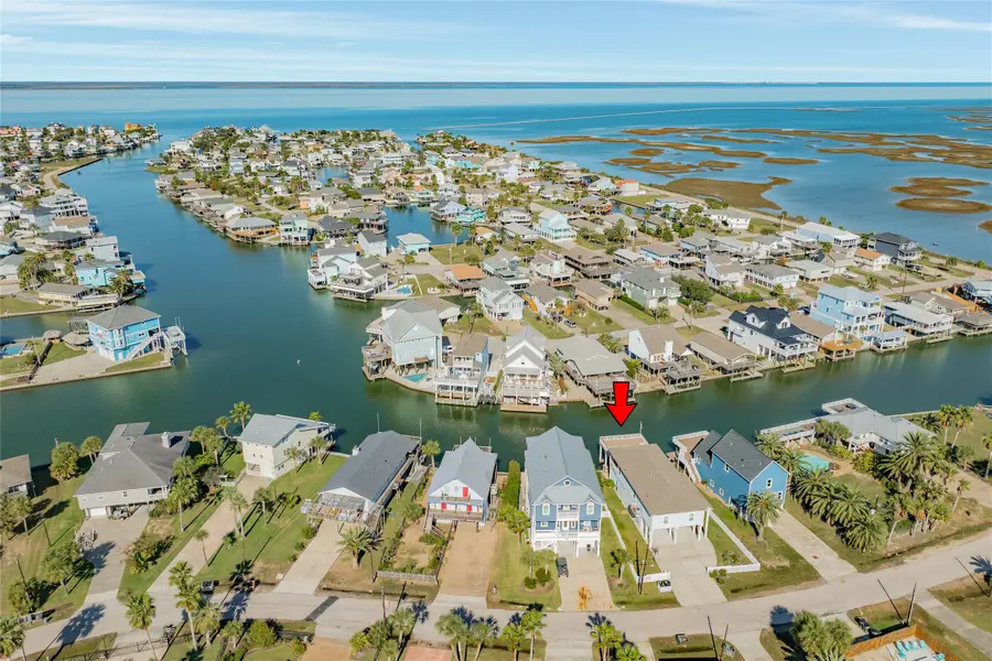 16518 Jamaica Cove Road, Jamaica Beach, TX 77554 - Image #3