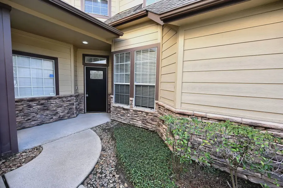 7823 Glenn Cliff Drive, Houston, TX 77064 - Image #2