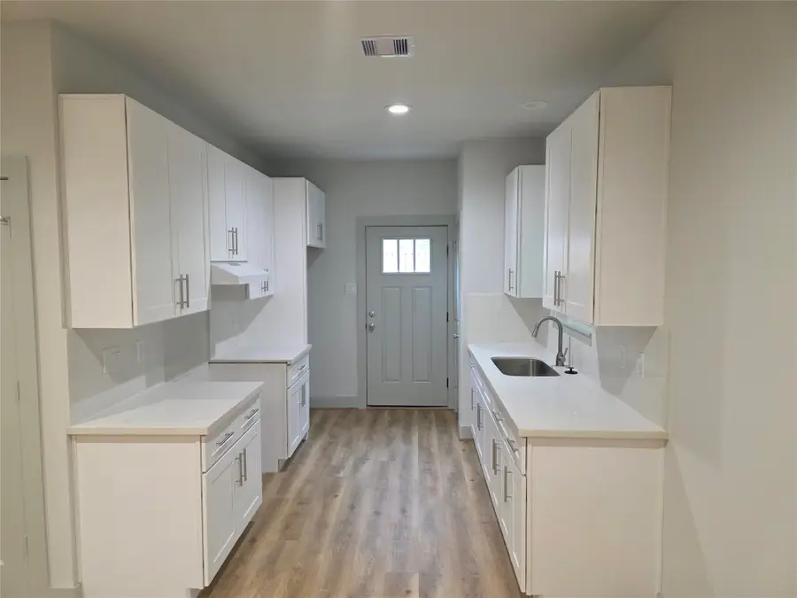3318 Bremond Street, Houston, TX 77004 - #3