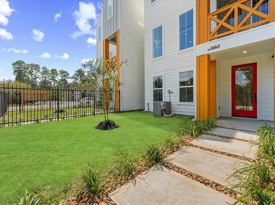 1802 Del Norte Street #B, Houston, TX 77018 - #3