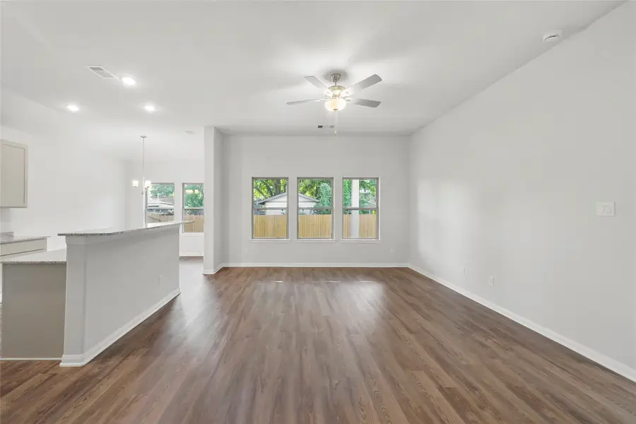 511 Johnson Street, Dayton, TX 77535 - #3