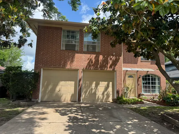 6223 Star Lake Drive, Houston, TX 77396
