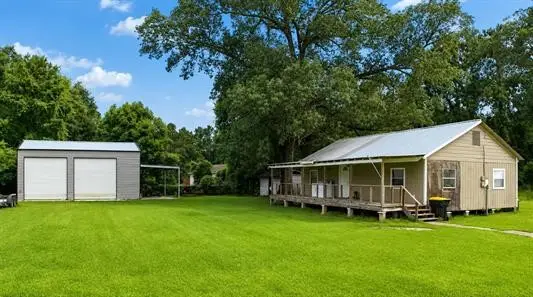 320 E Tram Road, Vidor, TX 77662 - #1