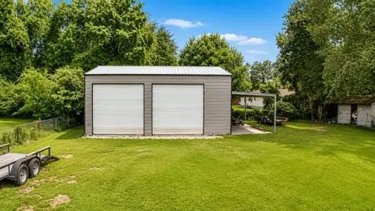 320 E Tram Road, Vidor, TX 77662 - #2