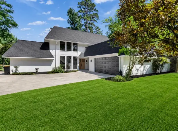26 Cherry Hill Drive, Conroe, TX 77304
