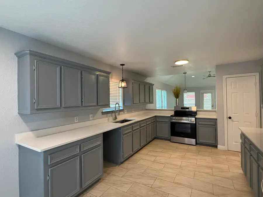 5525 Main Street, Santa Fe, TX 77510 - #3