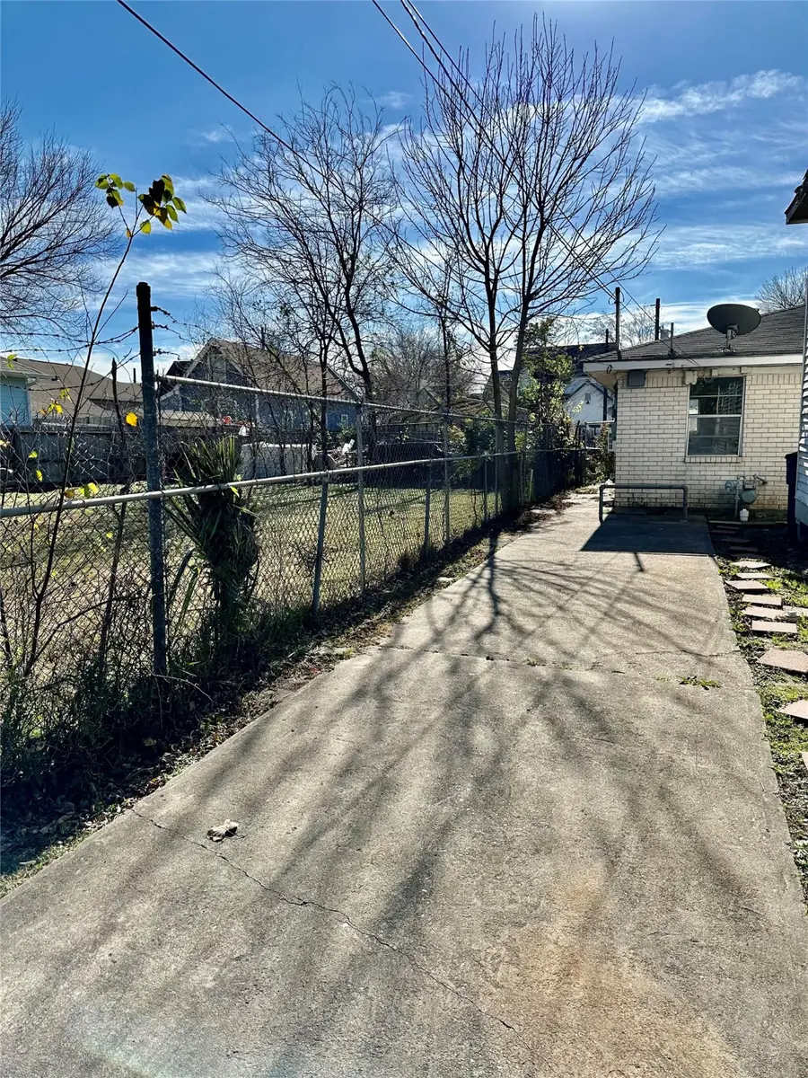 404 James Street, Houston, TX 77009 - Image #2