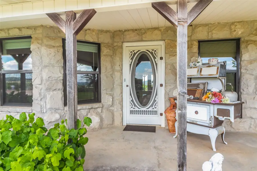 369b Sakewitz, Comfort, TX 78013 - #3