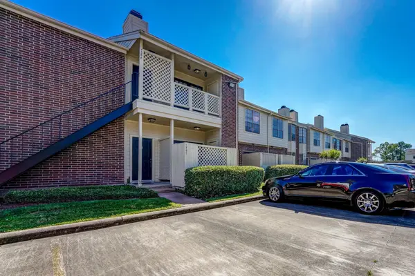 2121 El Paseo Street #1308, Houston, TX 77054