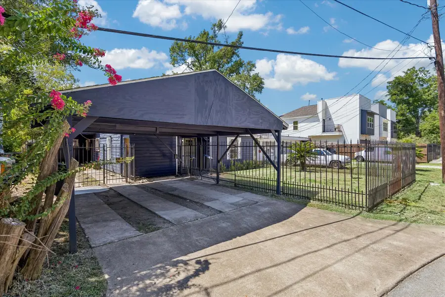 96 Burress Street, Houston, TX 77022 - #2