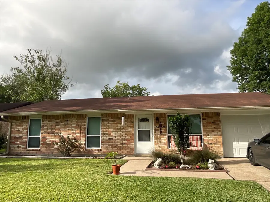 105 Kimberly Lane, Yoakum, TX 77995 - #3