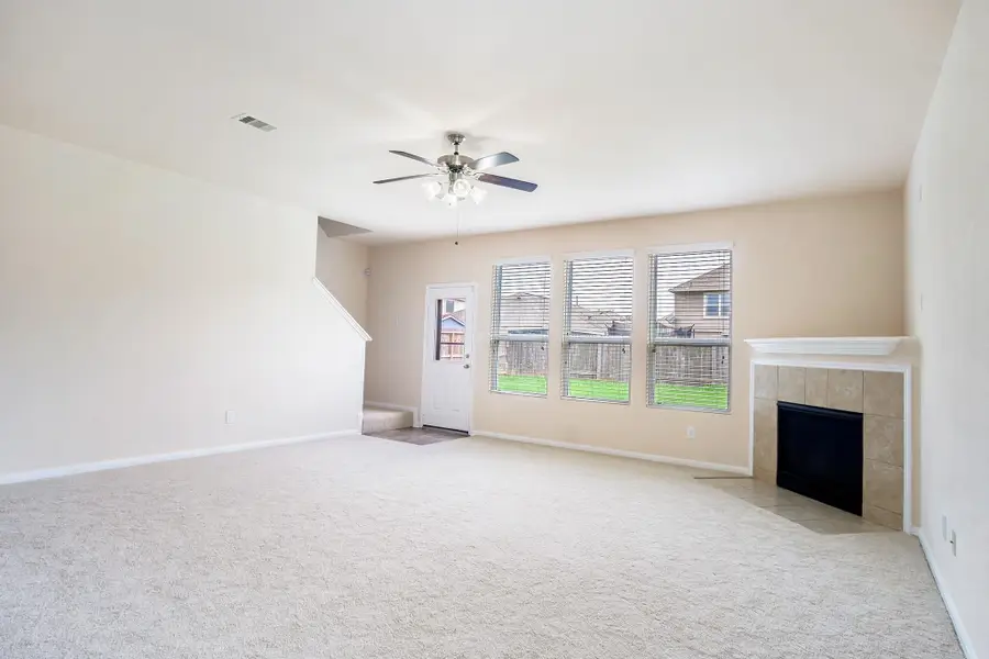 5215 Espuela Lane, Baytown, TX 77521 - Image #3