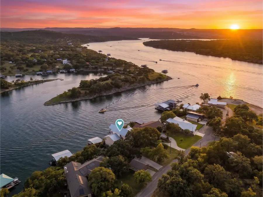 4846 Travis Oaks Drive, Marble Falls, TX 78654 - #2