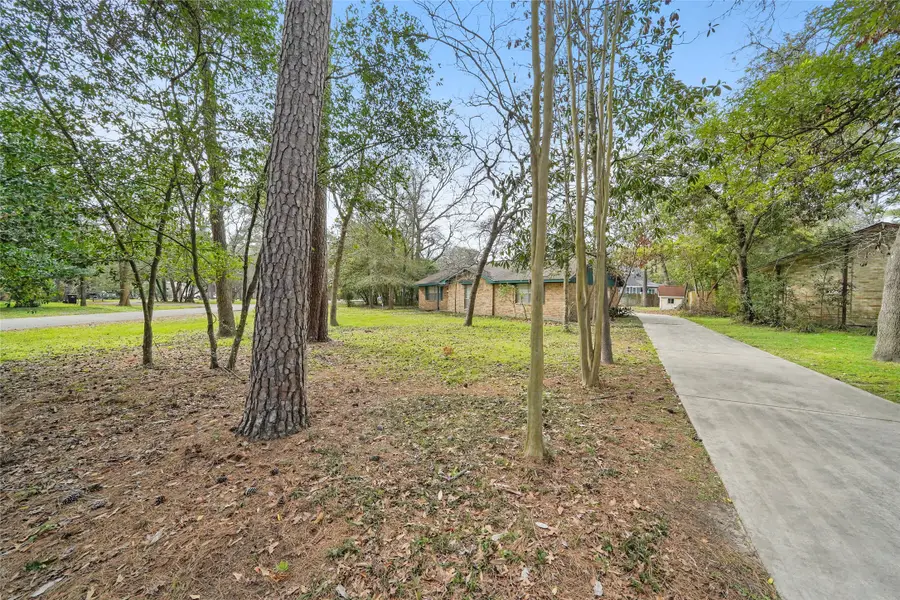 592 Florida Park, Conroe, TX 77302 - #3
