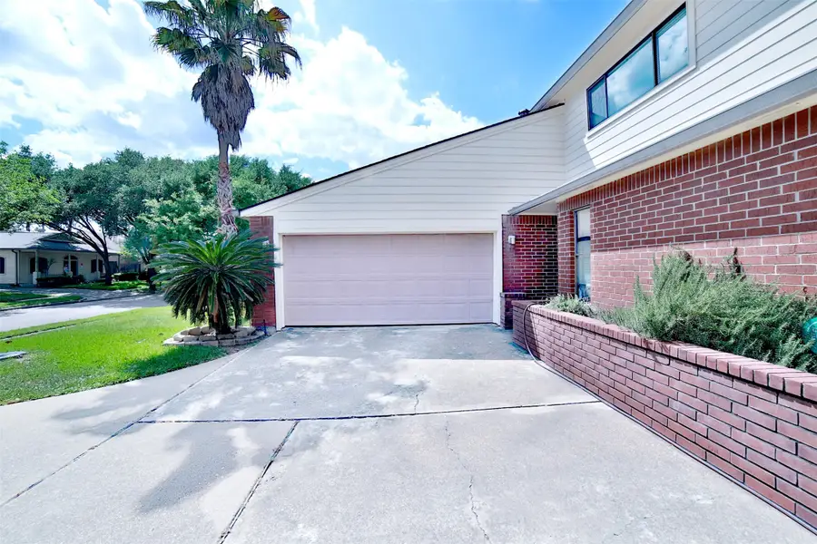 10318 Piping Rock Lane, Houston, TX 77042 - #2