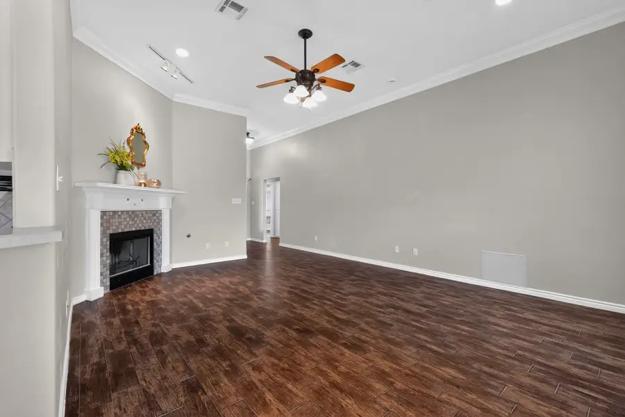 3743 Essen Loop, College Station, TX 77845 - #3