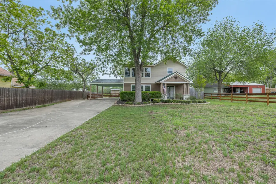 310 E Main Street, Fayetteville, TX 78940 - #2