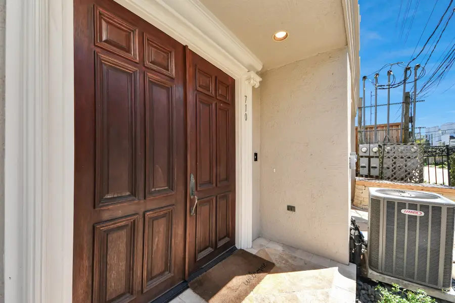710 Jackson Hill Street, Houston, TX 77007 - #3
