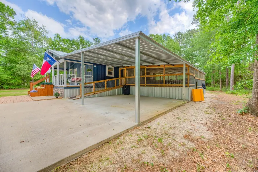 308 Blue Xx W, Livingston, TX 77351 - #2