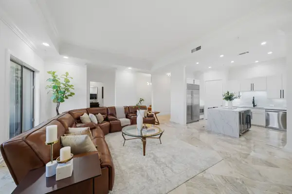 3388 Sage Road #601, Houston, TX 77056