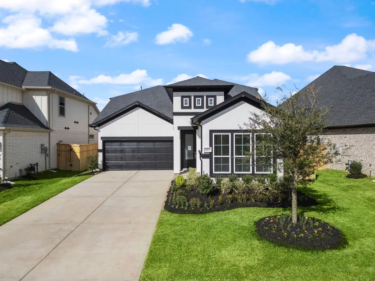 10935 Middle Ridge Drive, Missouri City, TX 77459 - Image #1