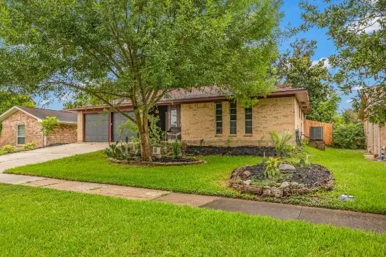 1728 Dolphin Drive, Seabrook, TX 77586 - #2